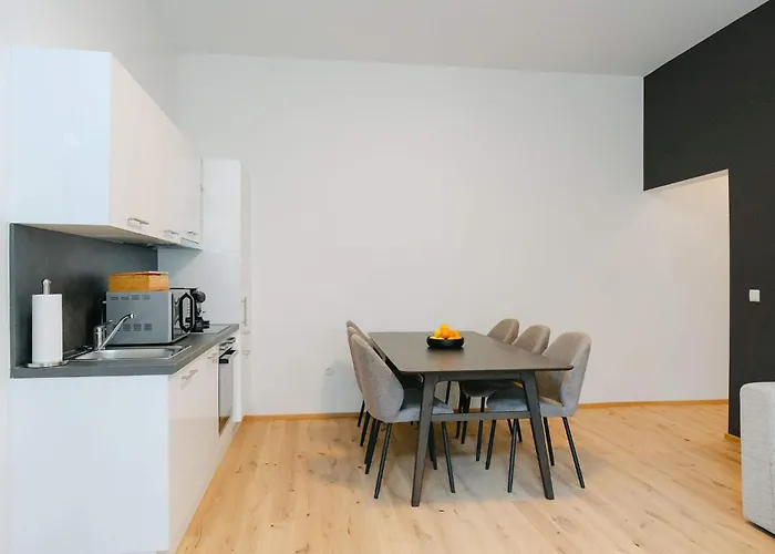 Apartamento Homey 2br Perfect For 4-6 Metro Close To Naschmarkt *